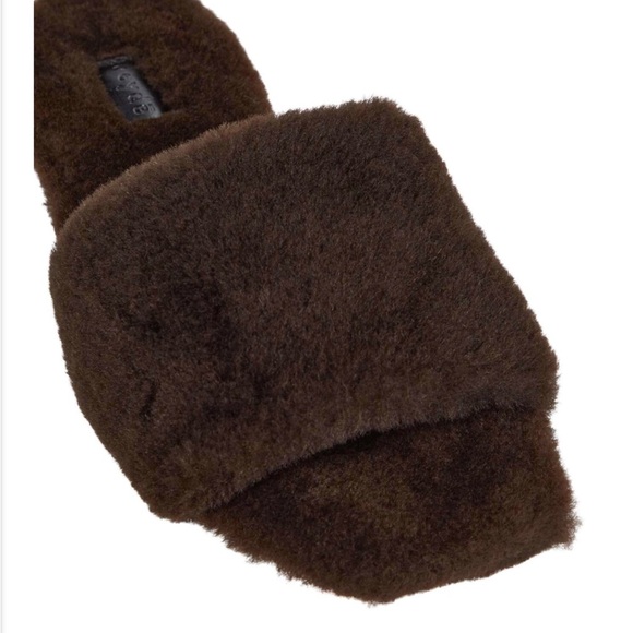 NEW!  Aeyde Anna Shearling Slides -6.5 - Picture 3 of 10